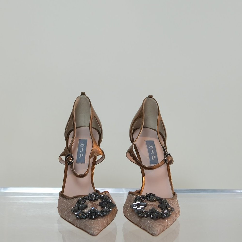 SJP BY SARAH JESSICA PARKER ABUTE SAMPLE SIZE 37.5